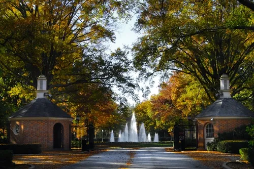 The front gate of Furman University.
